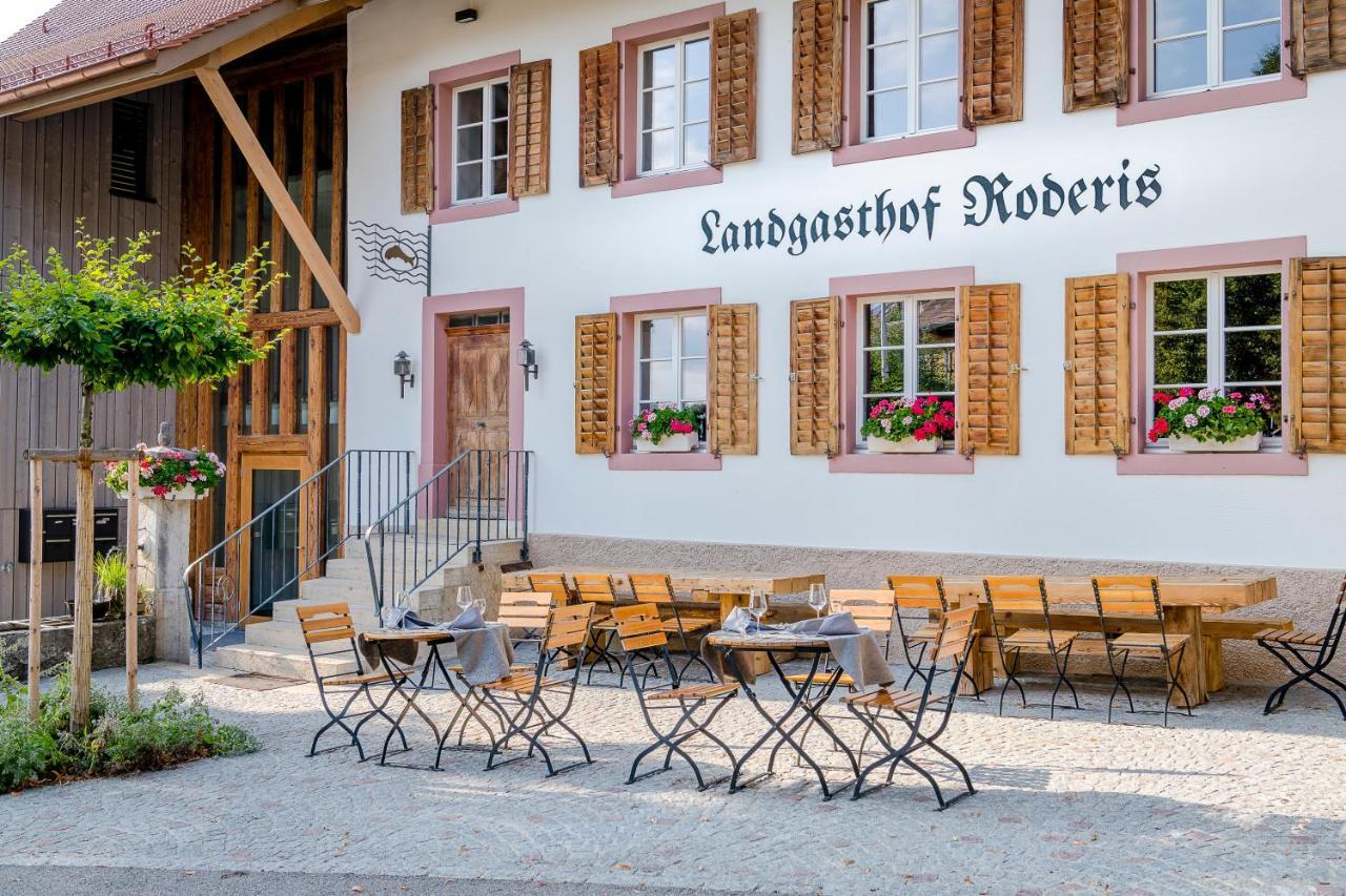 Landgasthof Roderis Nunningen Exterior foto